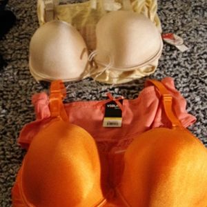 2 Bra sets. 36f